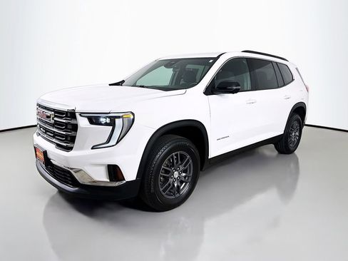 Used 2025 GMC Acadia Elevation AWD/4WD image 3