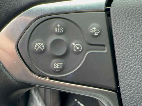 Used 2023 Chevrolet Traverse LT w/ Midnight/Sport Edition AWD/4WD image 14