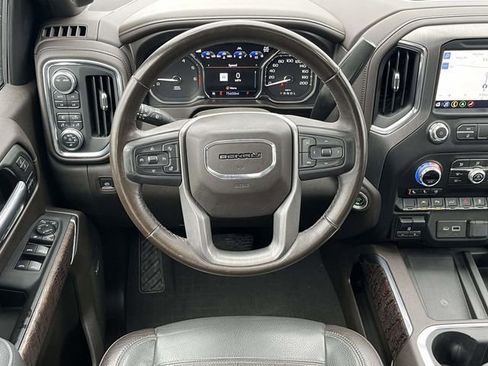 Used 2021 GMC Sierra 1500 Denali w/ Driver Alert Package II image 18