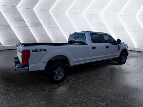 Used 2020 Ford F250 XL w/ Power Equipment Group image 4