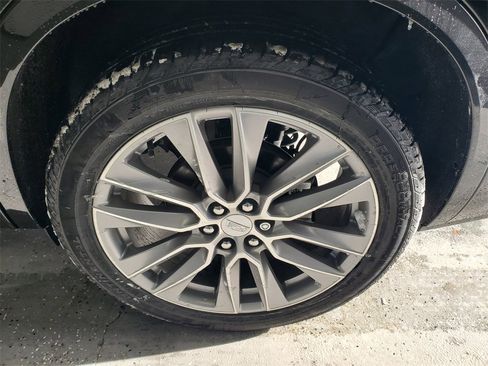 New 2025 Cadillac XT6 Premium Luxury w/ Platinum Package image 34