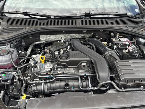 New 2026 Volkswagen Jetta SE FWD image 19