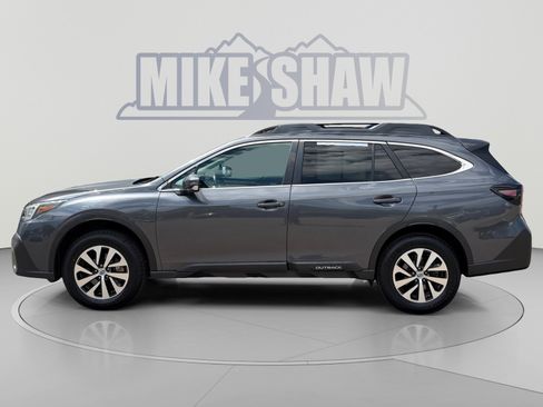 Used 2021 Subaru Outback Premium AWD/4WD image 2