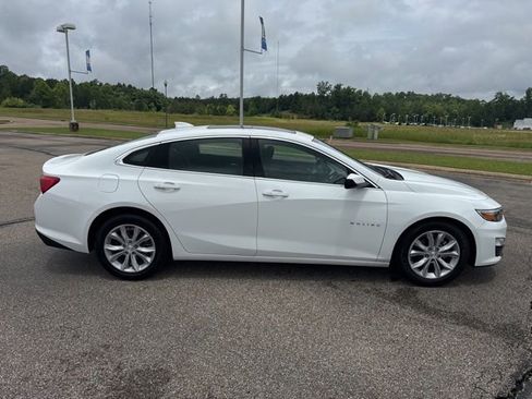 Used 2024 Chevrolet Malibu LT FWD image 4