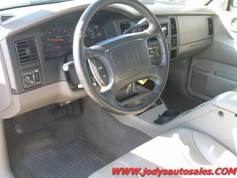 Used 2001 Dodge Dakota SLT AWD/4WD image 2