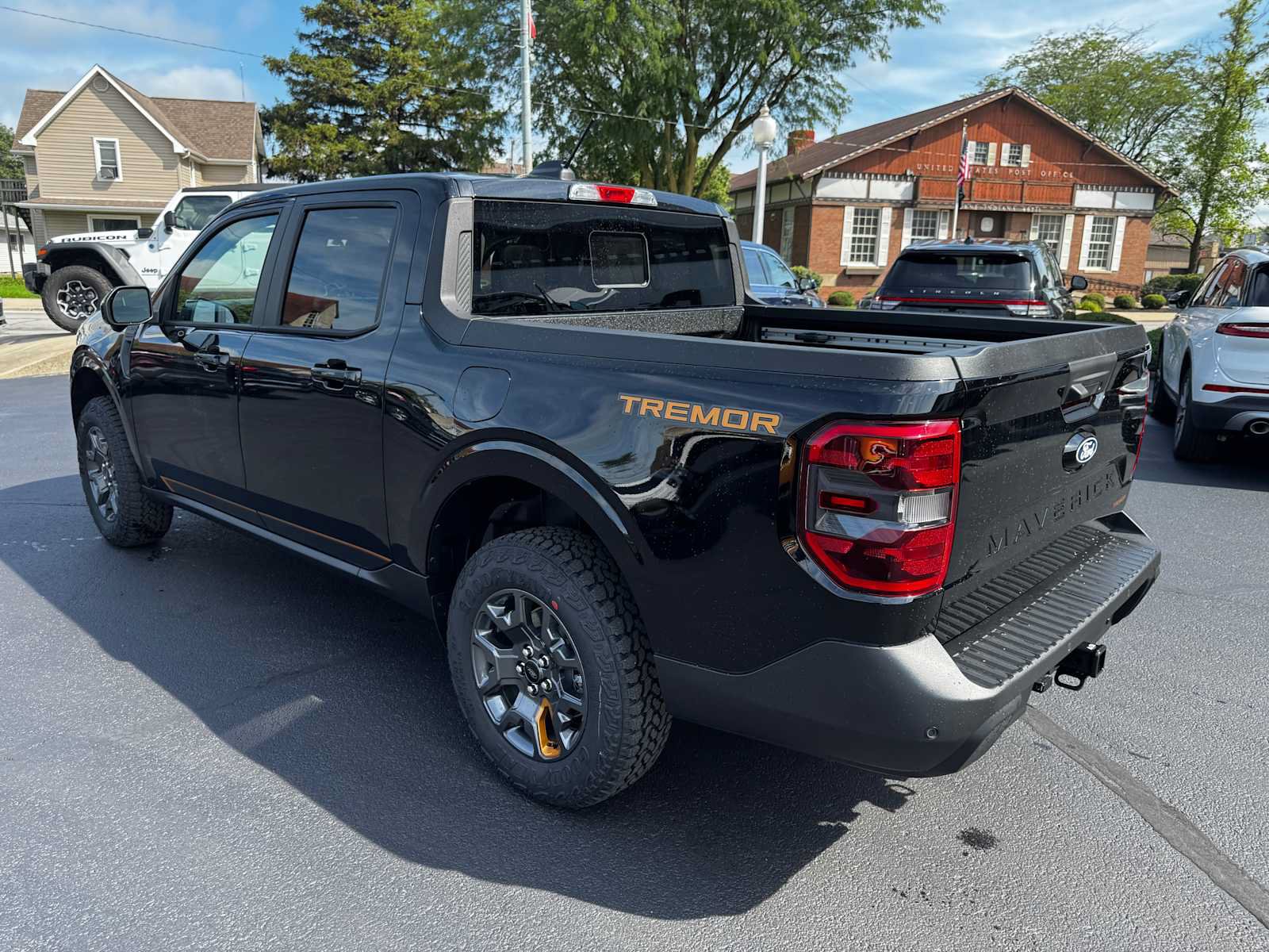 New 2026 Ford Maverick Tremor AWD/4WD image 8