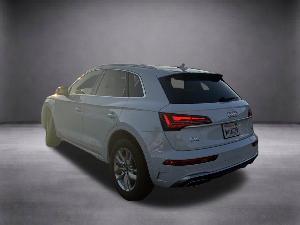 Used 2023 Audi Q5 2.0T Premium w/ Convenience Package AWD/4WD image 7
