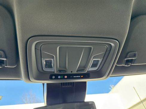 Used 2024 Chevrolet Silverado 2500 LT image 21