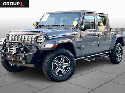 Used 2020 Jeep Gladiator Sport w/ Trailer Tow Package