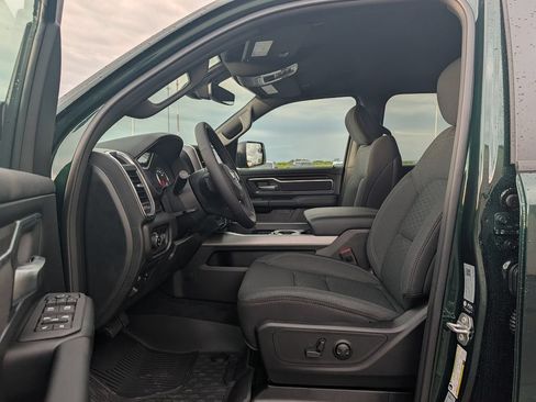 New 2026 RAM 1500 Big Horn AWD/4WD image 5