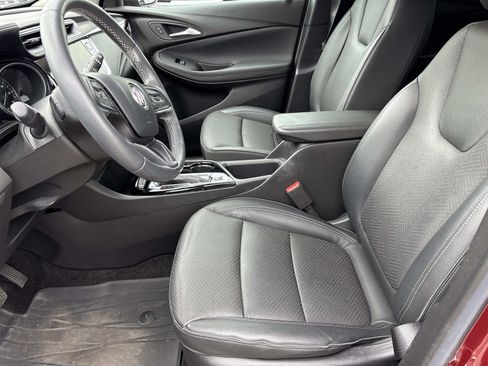 Certified 2023 Buick Encore GX Essence w/ Experience Buick Package image 15