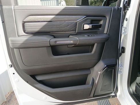 Used 2025 RAM 3500 Limited image 27