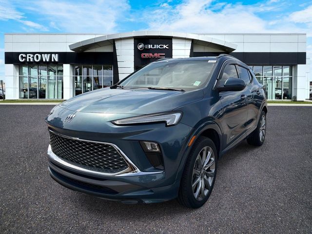 Used 2024 Buick Encore GX Avenir w/ Avenir Convenience Package AWD/4WD image 1
