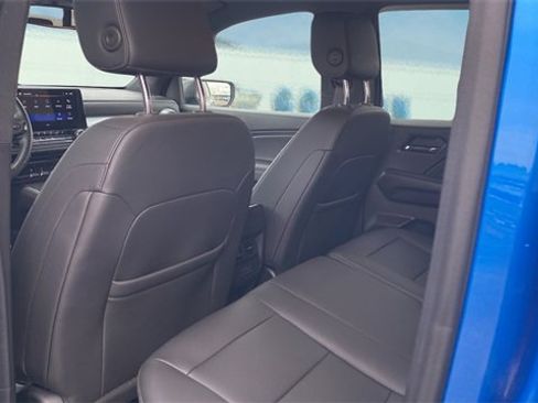 Used 2023 Chevrolet Colorado LT w/ LT Convenience Package III image 17