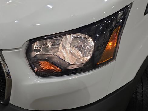 Used 2024 Ford Transit 250 Base w/ Exterior Upgrade Package image 29