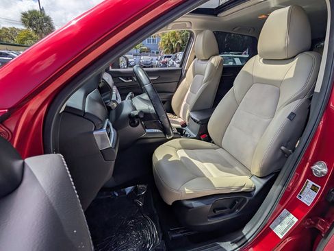 Used 2017 MAZDA CX-5 Touring w/ Preferred Equipment Package image 10