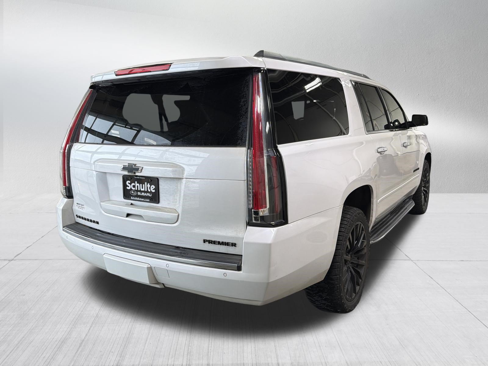 Used 2019 Chevrolet Suburban Premier AWD/4WD image 7