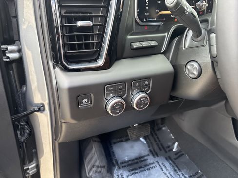 New 2026 GMC Sierra 1500 Denali Ultimate AWD/4WD image 9