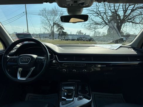 Used 2017 Audi Q7 3.0T Premium Plus AWD/4WD image 16