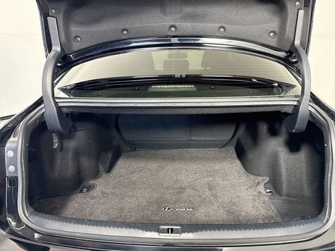 Used 2015 Lexus IS 350 w/ Navigation System Package RWD image 33
