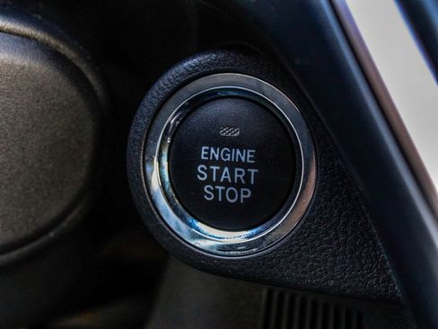 Used 2024 Subaru Impreza 2.0i Sport image 30