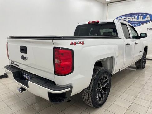 Used 2018 Chevrolet Silverado 1500 Custom w/ Custom Value Package image 20