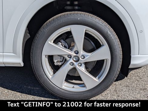 New 2025 Audi Q5 Premium Plus AWD/4WD image 13