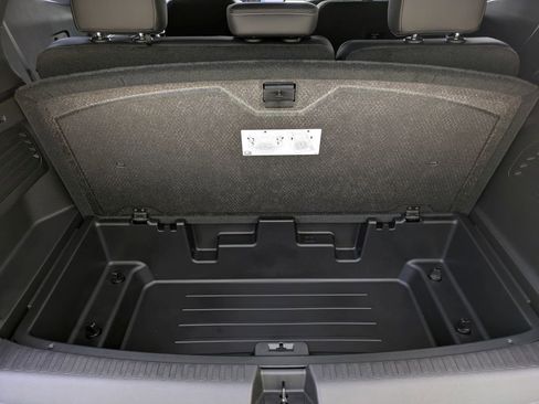 New 2026 Buick Enclave Preferred w/ Power Package AWD/4WD image 37