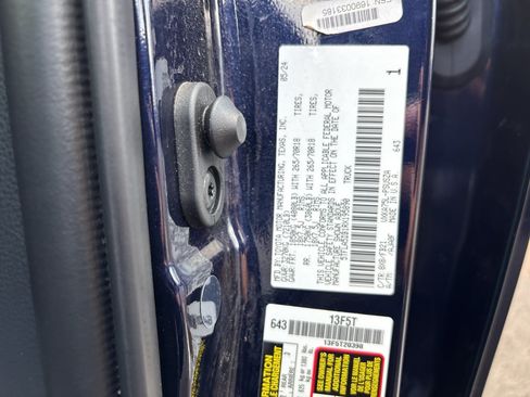 Used 2024 Toyota Tundra SR5 w/ TRD Off-Road Package AWD/4WD image 18