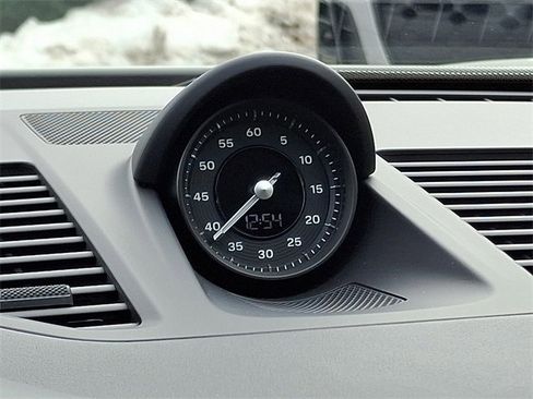 Used 2021 Porsche 911 Carrera image 25