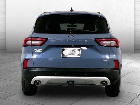 Used 2026 Ford Escape SE w/ Class II Trailer Tow Package FWD image 3