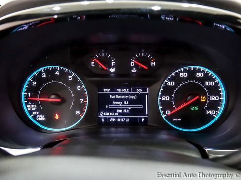 Used 2022 Chevrolet Traverse LS image 20