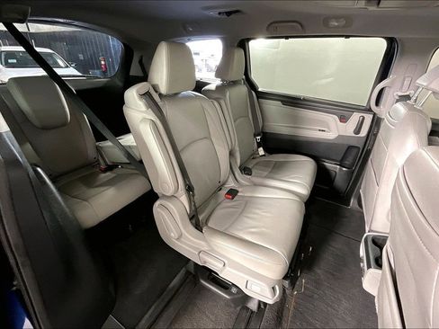 Used 2019 Honda Odyssey Touring image 39