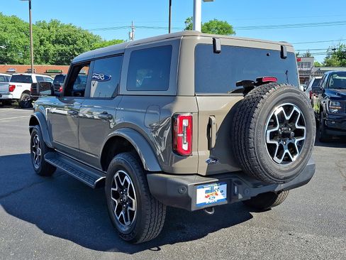 Used 2025 Ford Bronco Outer Banks AWD/4WD image 4