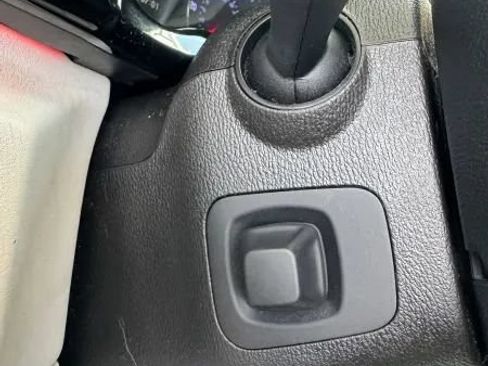 Used 2015 Kia K900 Luxury RWD image 47