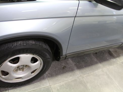 Used 2010 Honda CR-V LX image 25