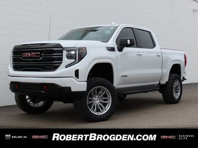 New 2026 GMC Sierra 1500 AT4 w/ AT4 Premium Package