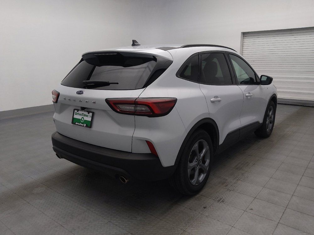 Used 2025 Ford Escape ST-Line FWD image 9