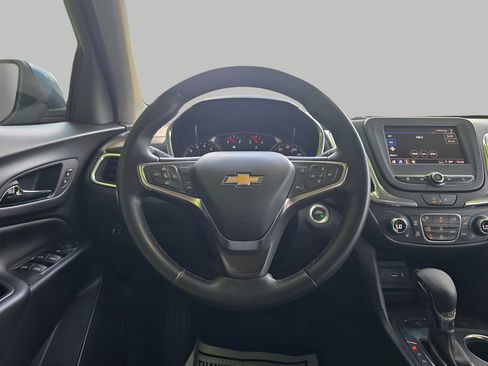 Used 2024 Chevrolet Equinox LT AWD/4WD image 18