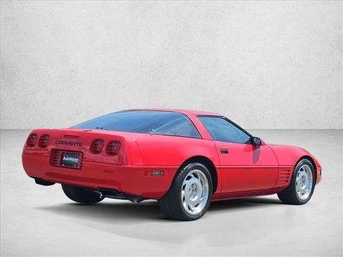 Used 1992 Chevrolet Corvette Coupe RWD image 8