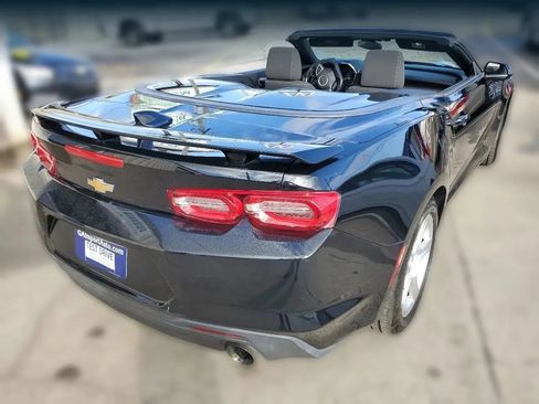 Used 2019 Chevrolet Camaro LT RWD image 40