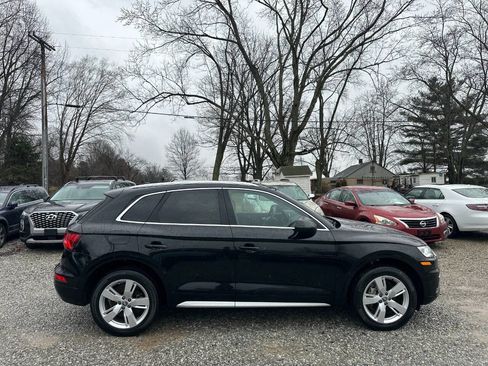 Used 2019 Audi Q5 2.0T Premium Plus image 2