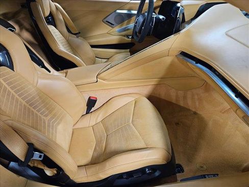 Used 2022 Chevrolet Corvette Stingray Premium Cpe w/ Z51 Performance Package RWD image 19