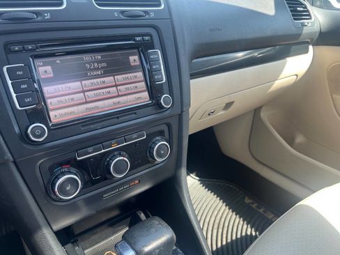 Used 2010 Volkswagen Jetta TDI image 27