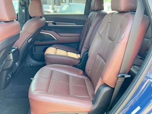 Used 2023 Kia Telluride SX AWD/4WD image 14
