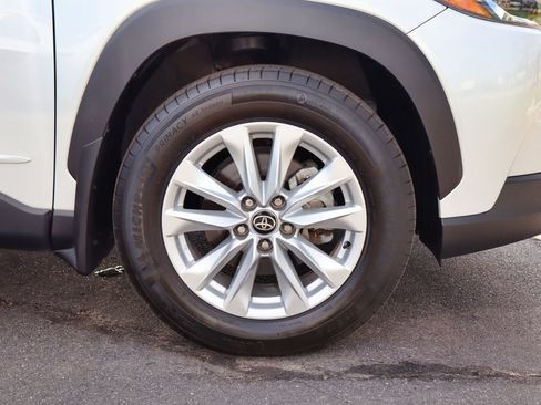 Used 2023 Toyota Corolla Cross LE AWD/4WD image 63