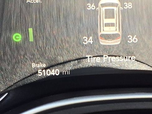 Used 2023 Chrysler Pacifica Touring-L FWD image 32