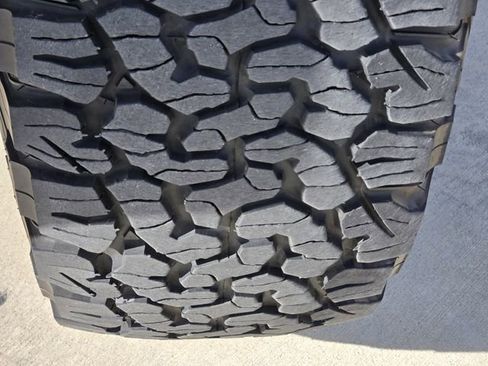 Used 2022 Jeep Wrangler Unlimited Rubicon w/ LED Lighting Group image 13