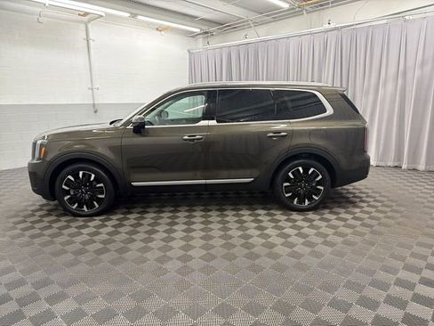Certified 2024 Kia Telluride SX Prestige AWD/4WD image 19