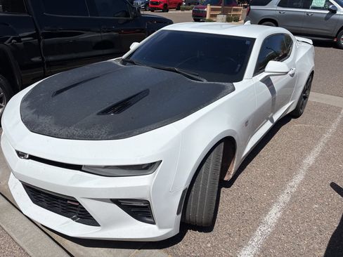 Used 2017 Chevrolet Camaro SS RWD image 1